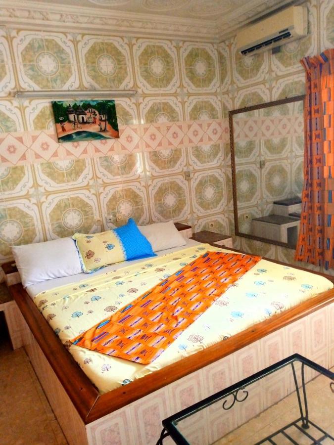Residence Bethany Palace Abidjan Buitenkant foto