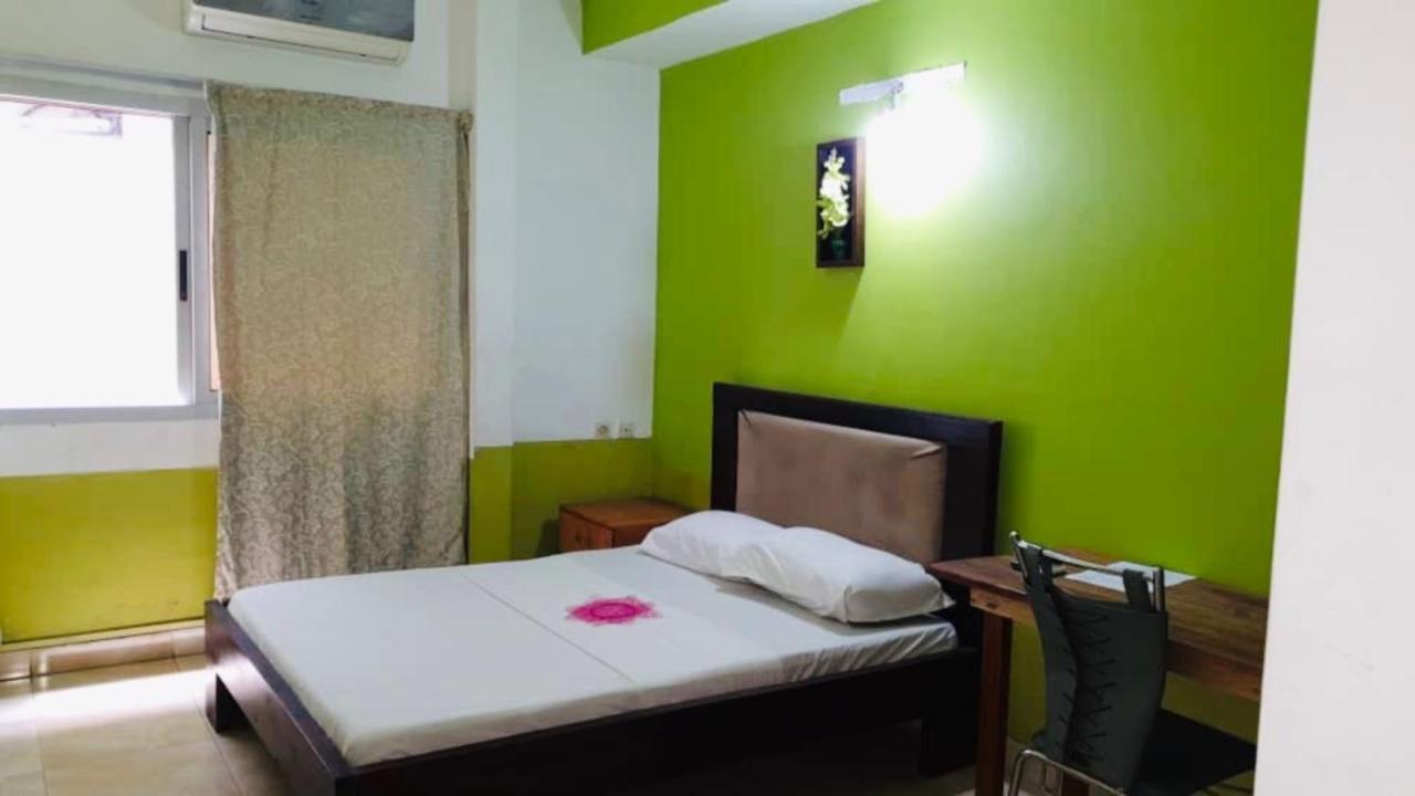 Residence Bethany Palace Abidjan Buitenkant foto
