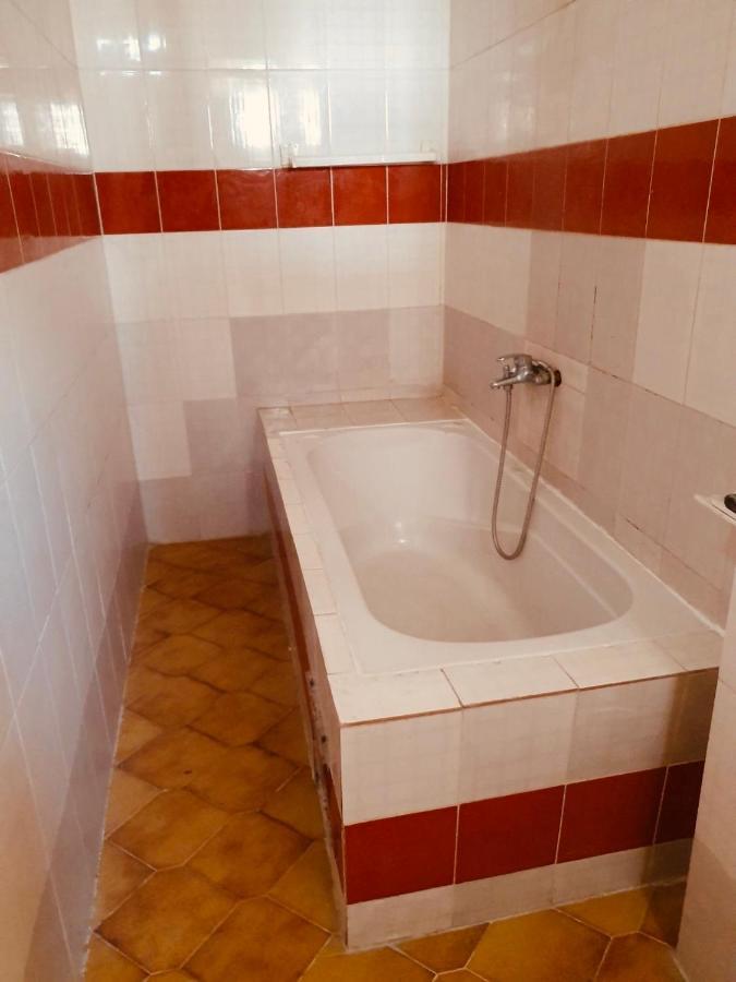 Residence Bethany Palace Abidjan Buitenkant foto