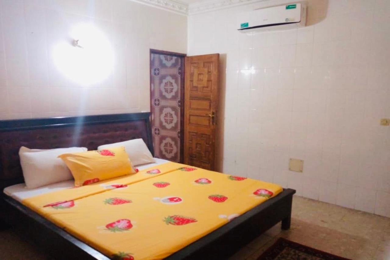 Residence Bethany Palace Abidjan Buitenkant foto